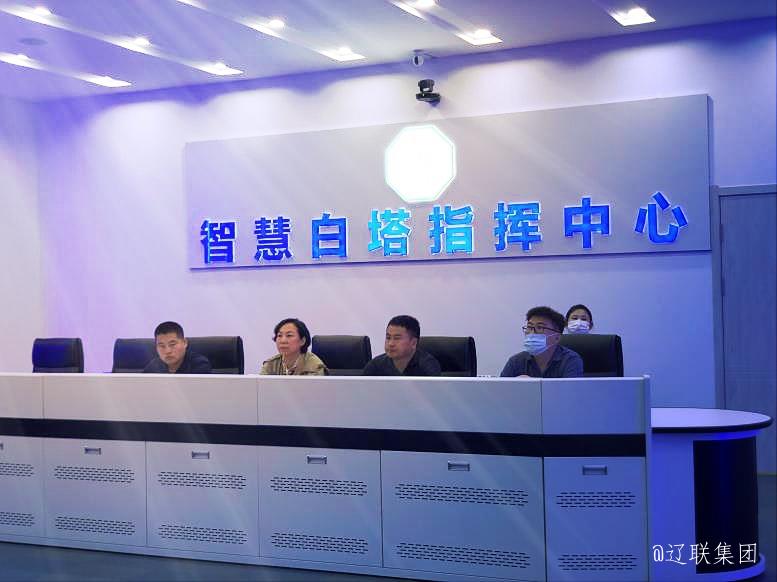 大连市金普新区商务局刘辉荣局长一行莅临耀彩网集团考察